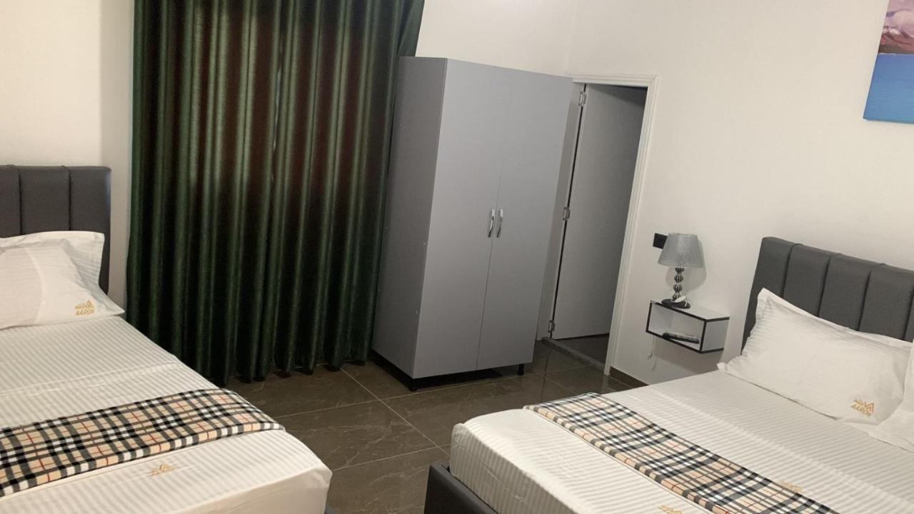 Vila Aaron دراس المظهر الخارجي الصورة