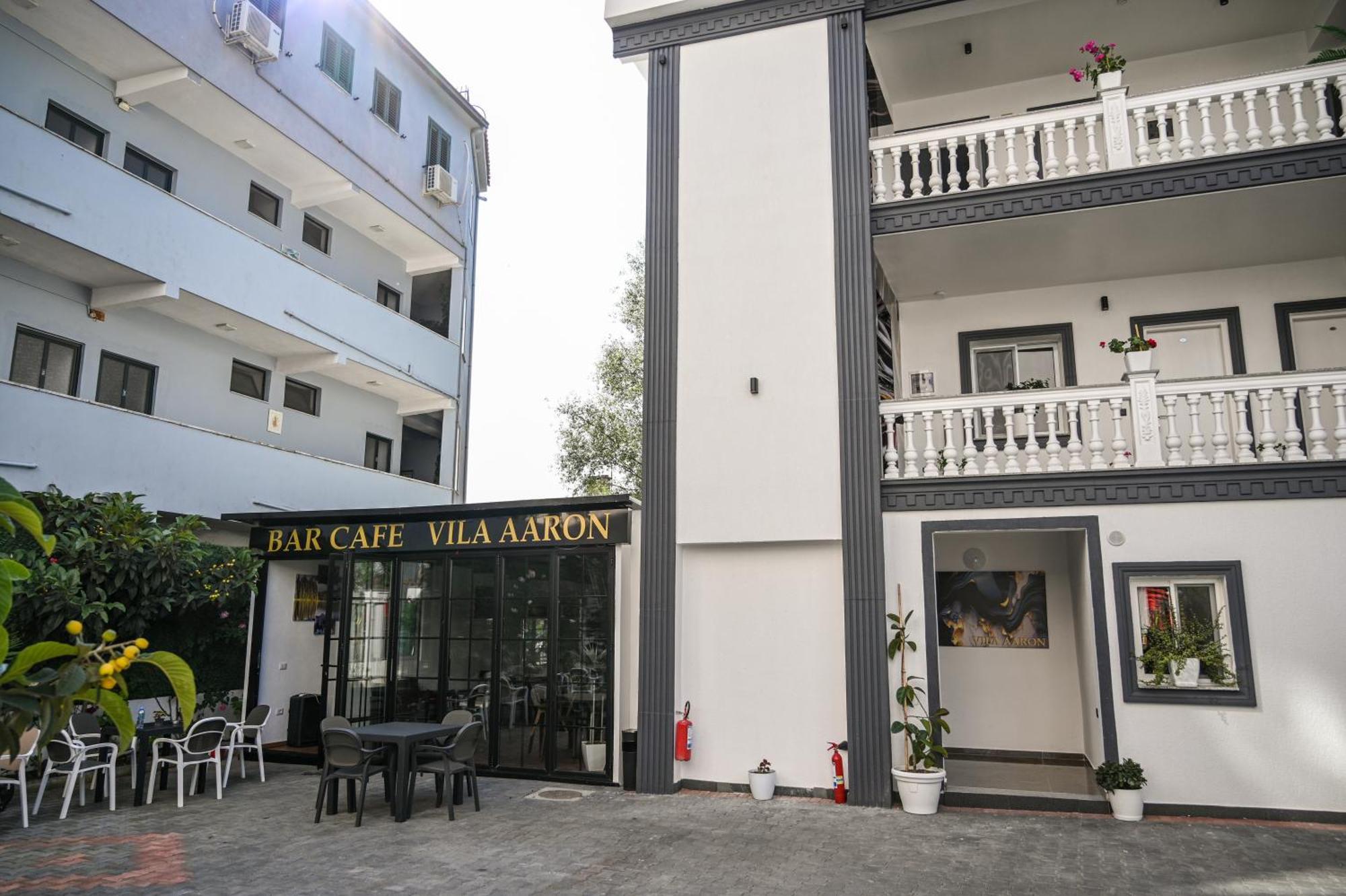 Vila Aaron دراس المظهر الخارجي الصورة