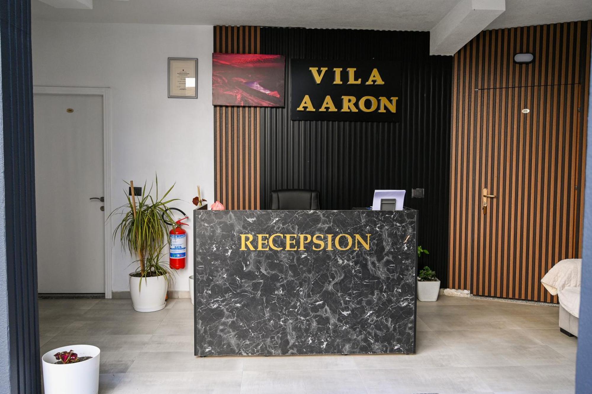 Vila Aaron دراس المظهر الخارجي الصورة